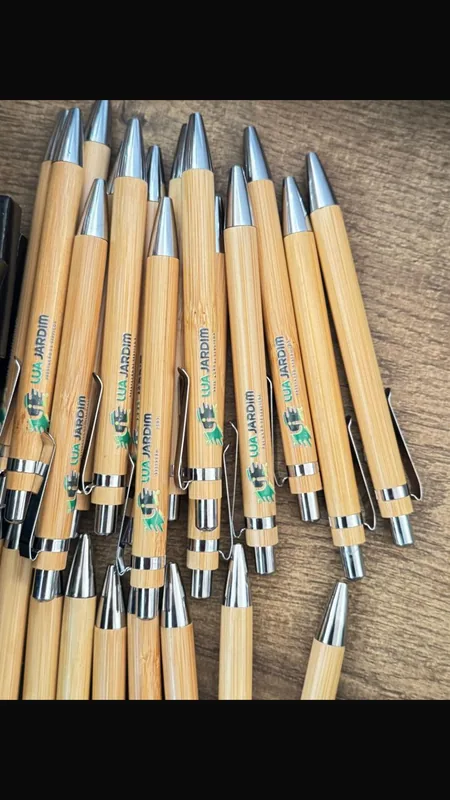 Canetas de Madeira Personalizadas a UV
