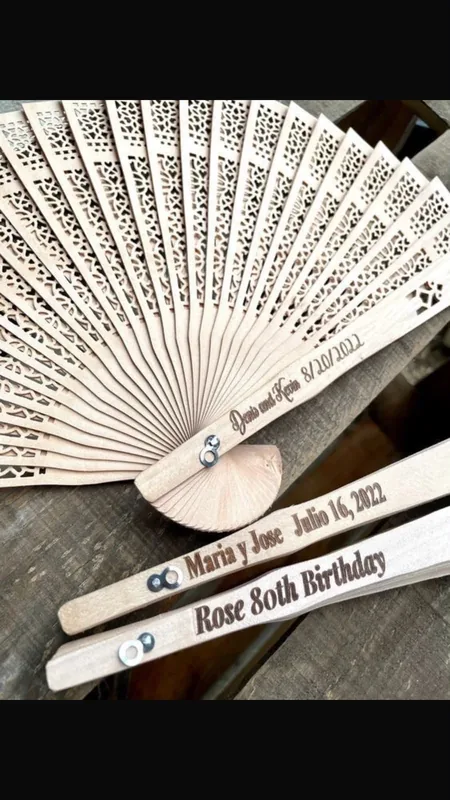Leques de Bambu Personalizados